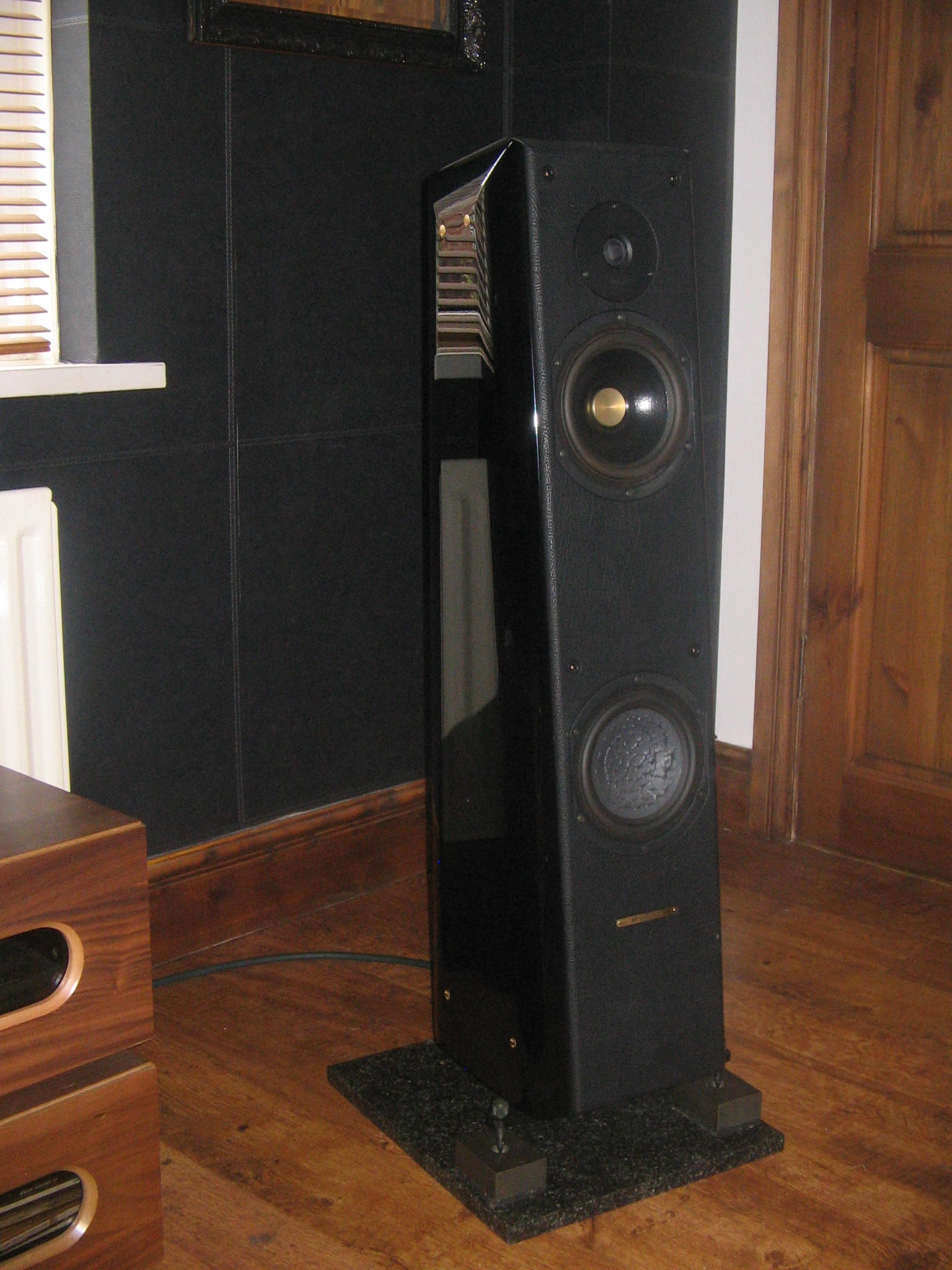 Sonus Faber Concerto Grand Piano | Hi-Fi.ru