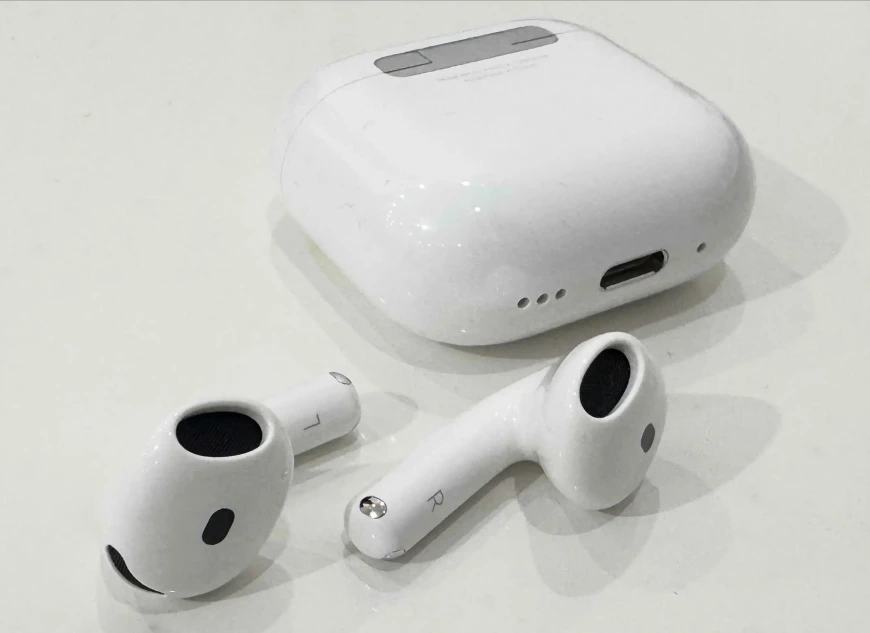 Apple AirPods 4