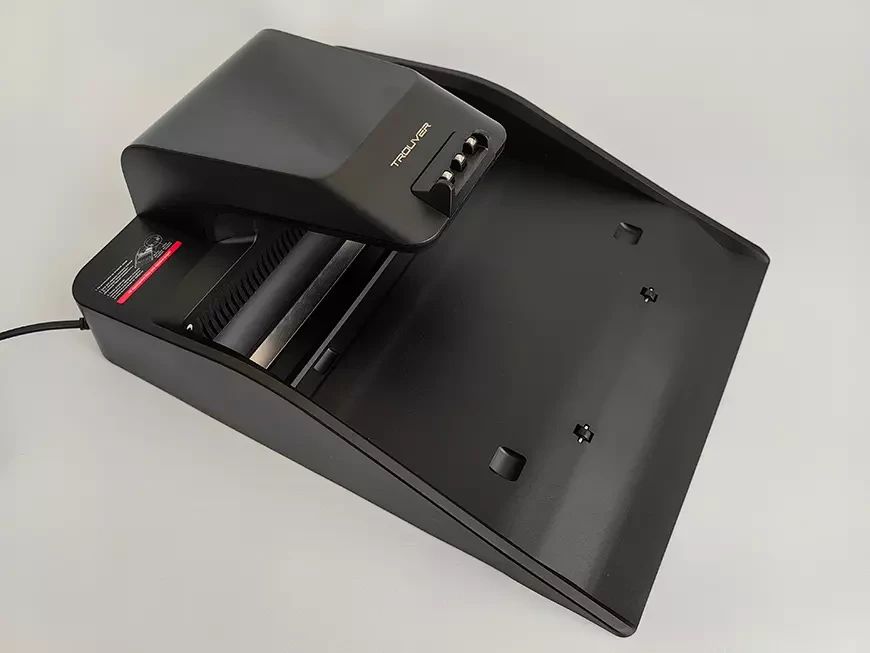 Беспроводной вертикальный моющий пылесос Trouver X4 Pro