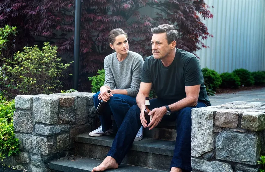 Друзья и соседи / Your Friends and Neighbors (2025)