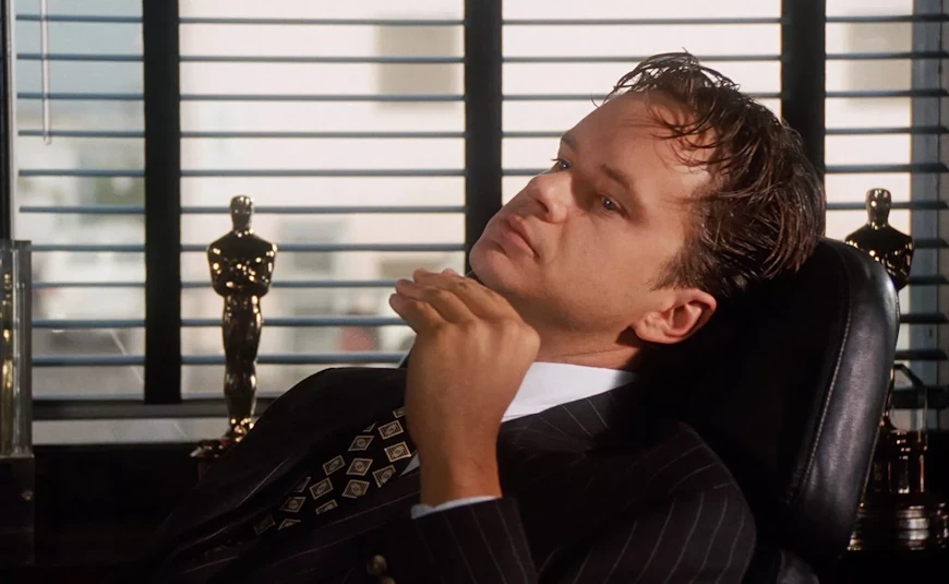 50 лучших фильмов 1992 года – стрельба с двух рук, Бэтмен и Запах женщины