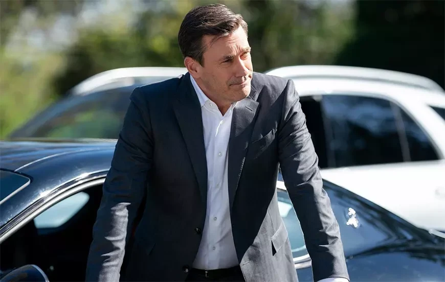 Друзья и соседи / Your Friends and Neighbors (2025)