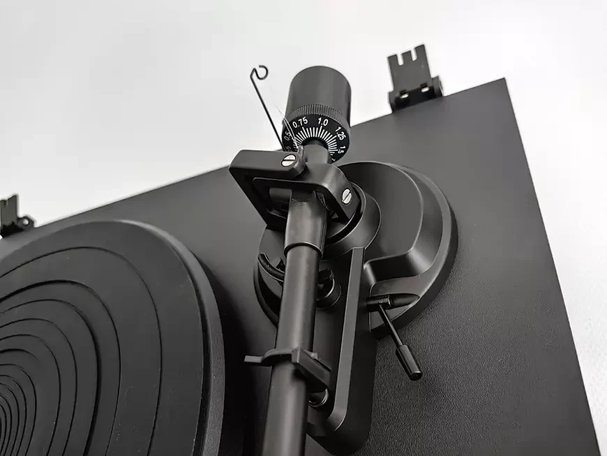 Проигрыватель виниловых пластинок Radiotehnika «Старт LP002D»