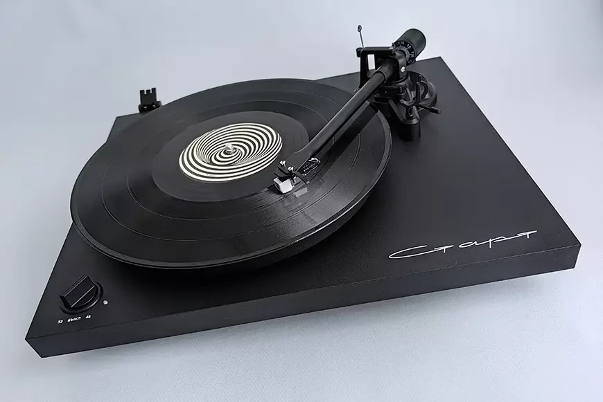 Проигрыватель виниловых пластинок Radiotehnika «Старт LP002D»