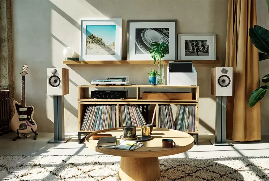 Bowers & Wilkins 606 S3