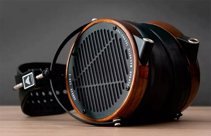 Планарно-магнитные наушники Audeze LCD-2