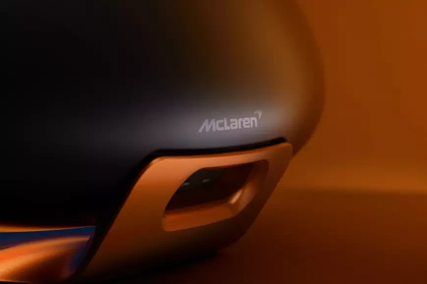 Беспроводная аудиосистема Zeppelin McLaren Edition