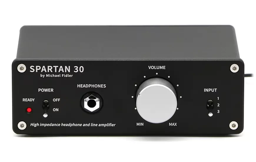 Classic Audio Spartan 30 — предварительный усилитель с усилителем для наушников