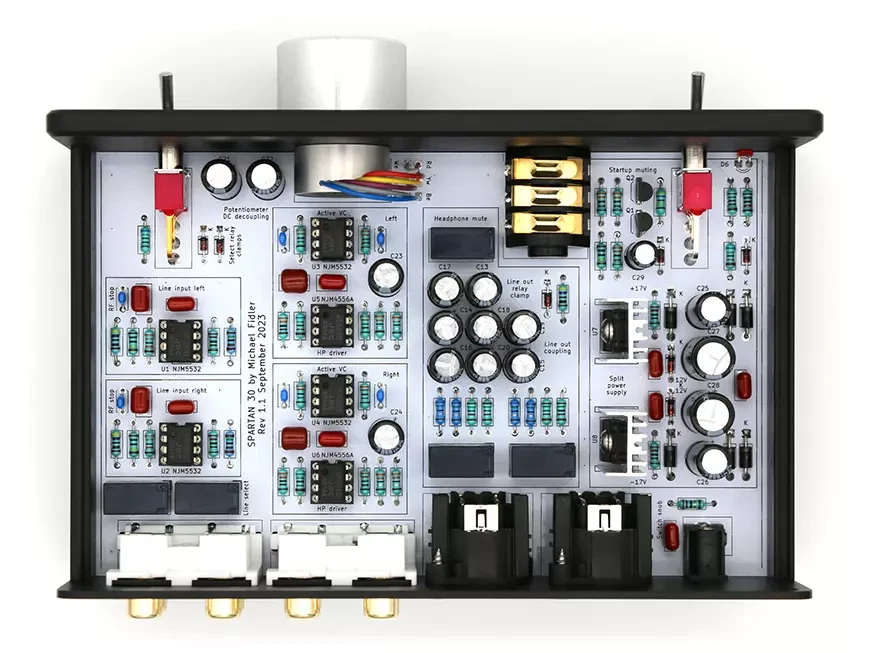 Classic Audio Spartan 30 — предварительный усилитель с усилителем для наушников