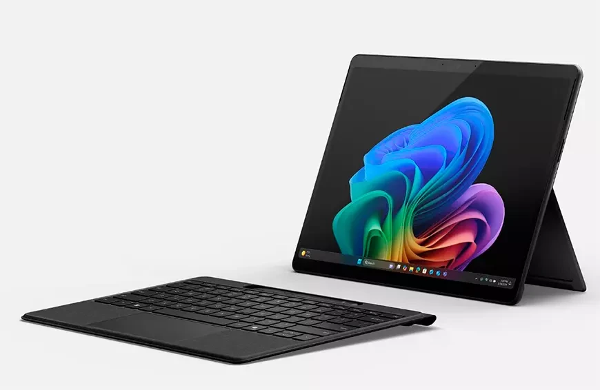 Планшет Microsoft Surface Pro 10 с OLED-дисплеем