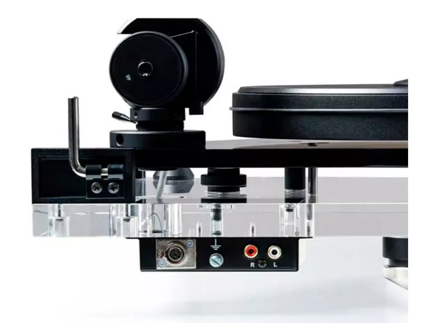 Проигрыватель виниловых пластинок Pro-Ject 6PerspeX Balanced