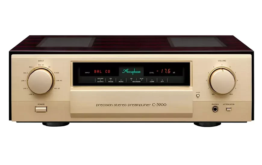 4. Accuphase C-3900