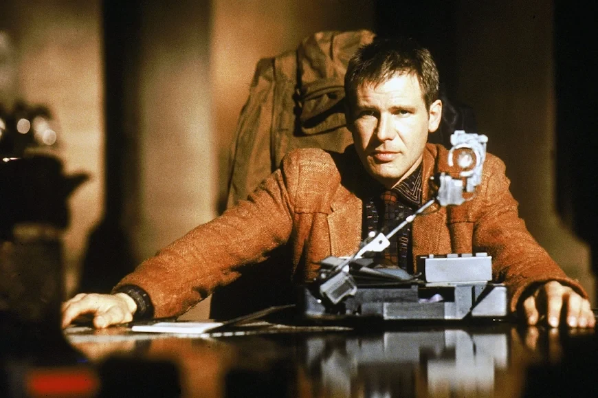 12. Бегущий по лезвию / Blade Runner (1982)