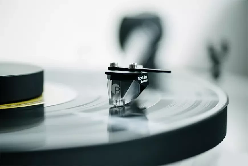 Проигрыватель виниловых пластинок Pro-Ject XA B