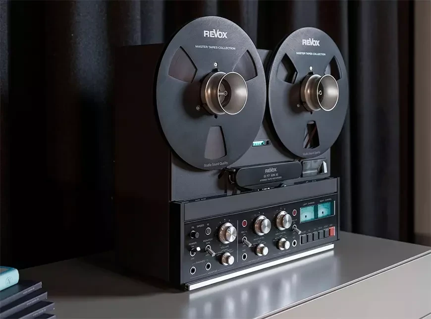 Катушечный магнитофон Revox B77 MK III