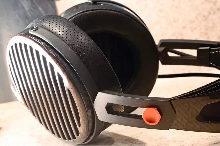 Полноразмерные планарные наушники FiiO FT7