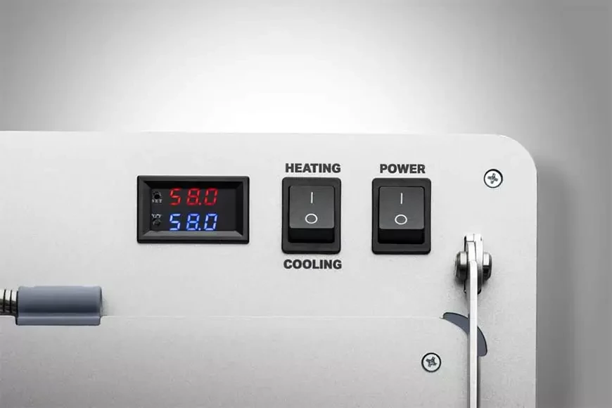 Pro-Ject Flatten It поможет сделать ваши пластинки ровными