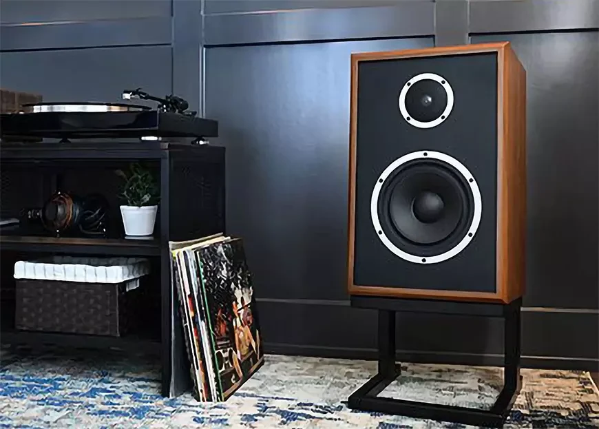 Victrola приобретает KLH Audio