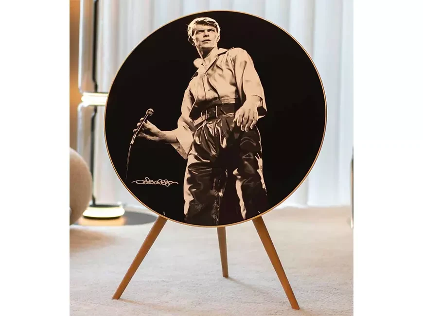 Bang & Olufsen Beosound A9 с редким фото Дэвида Боуи