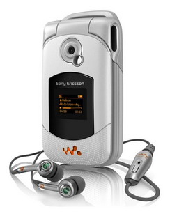 Мобильный телефон SonyEricsson W300i