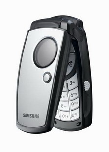 Мобильный телефон Samsung SGH-E750