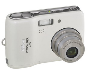 Цифровая фотокамера Nikon CoolPix L6
