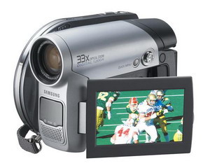 Цифровая видеокамера Samsung VP-DC163i