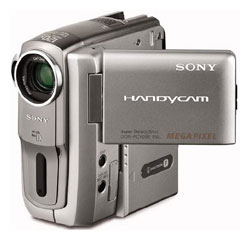 Цифровая видеокамера Sony DCR-PC109E