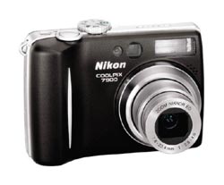 Цифровая фотокамера Nikon CoolPix 7900