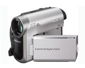 Цифровая видеокамера Sony DCR-HC52E