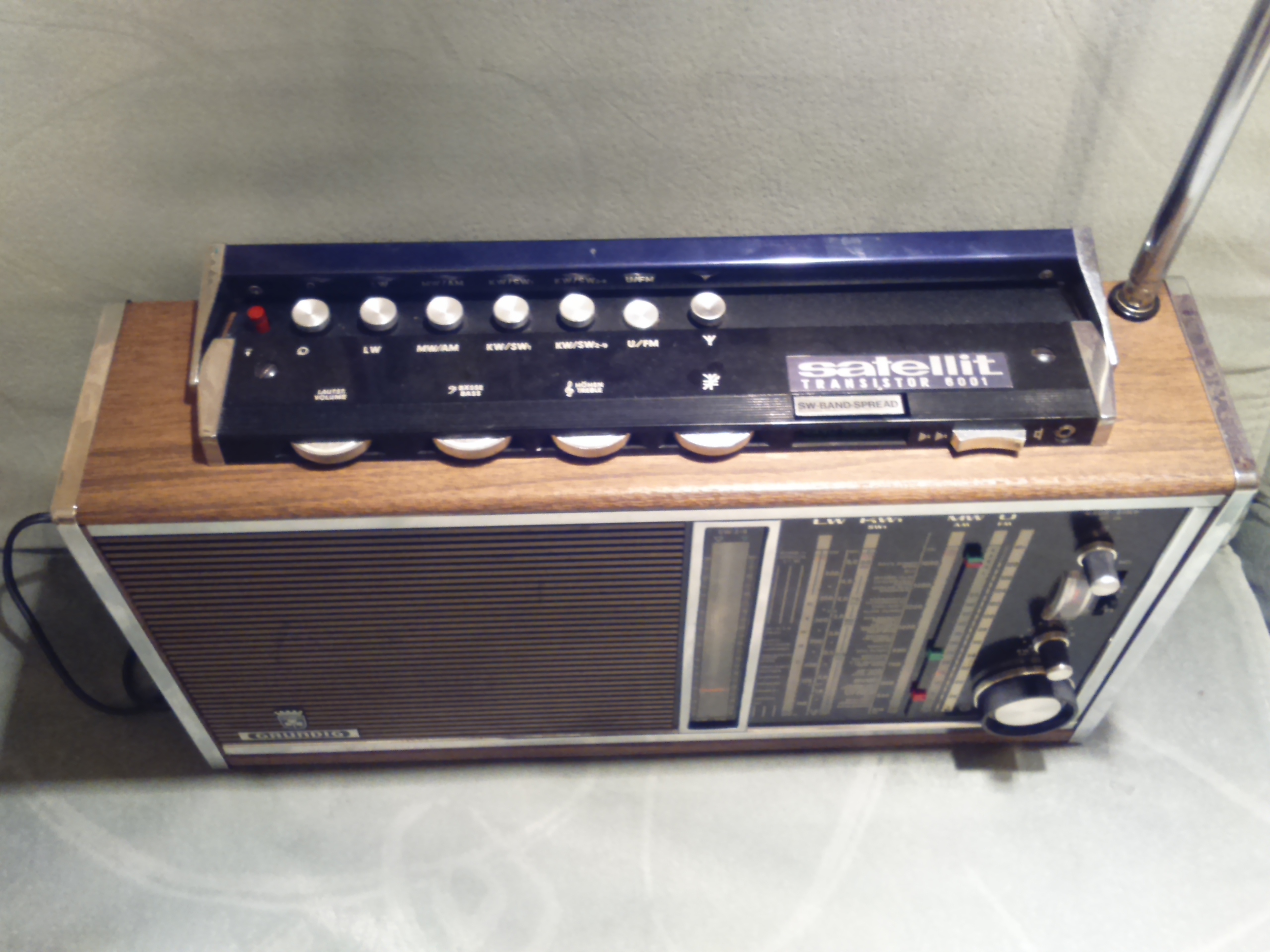 Grundig satellit 6000 схема