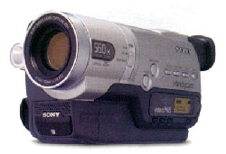 Цифрова явидеокамера Sony DCR-TRV218E