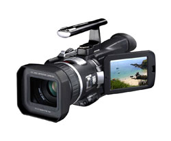 Цифровая видеокамера JVC GR-PD1E