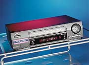 Видеомагнитофон JVC HR-J275EE