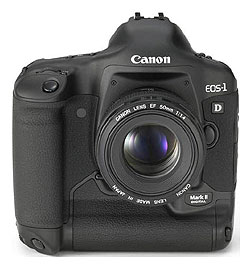 Цифровая зеркальная фотокамера Canon EOS 1D Mark II
