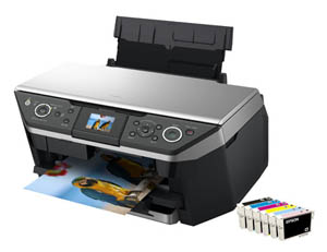 Многофункциональное устройство Epson Stylus Photo RX690