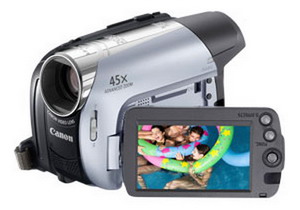 Цифровая видеокамера Canon MD235