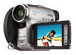Цифровая видеокамера Sony DCR-DVD201E