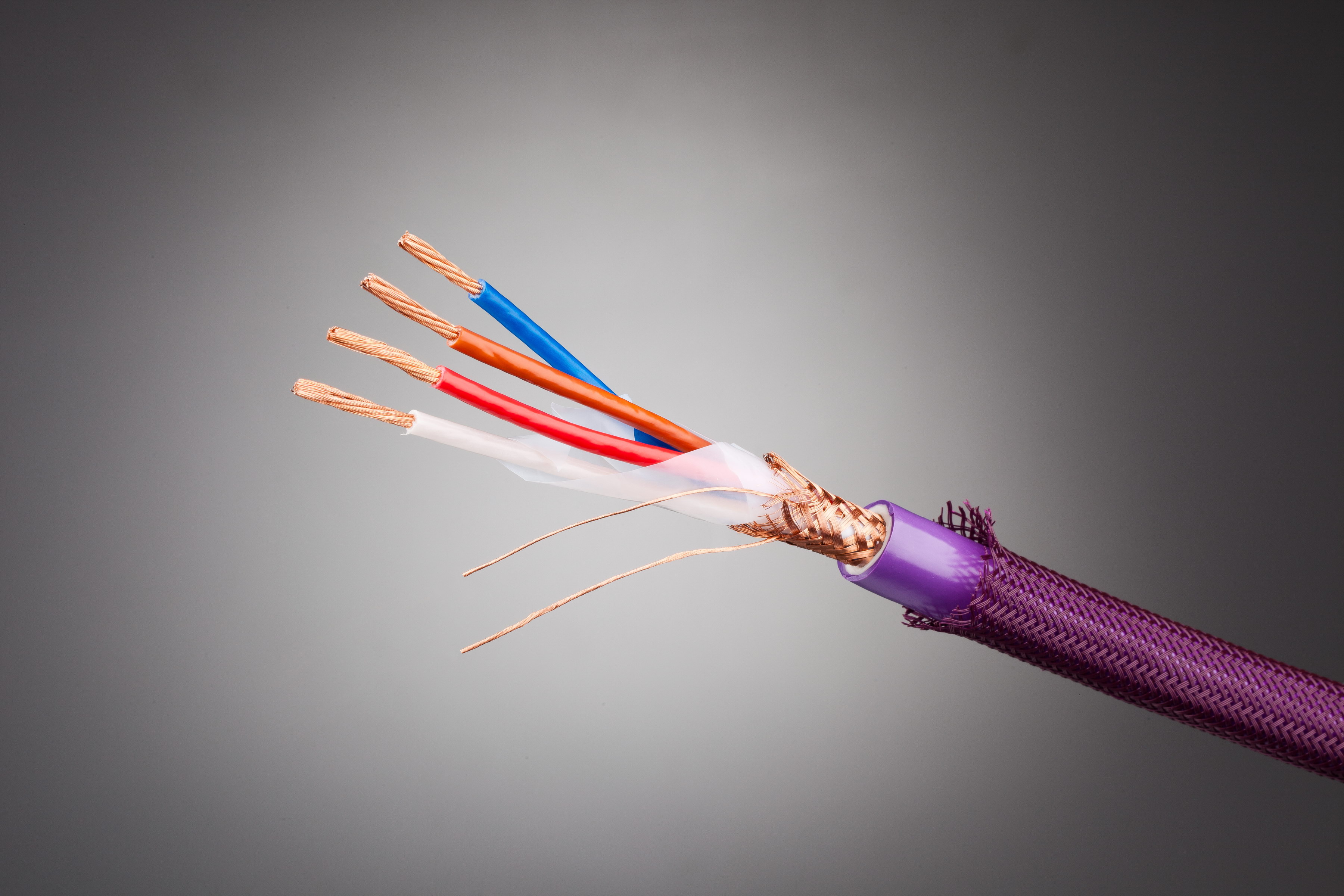 Экранированный акустический кабель TCHERNOVAUDIO Cuprum Classic Bi-Wire SC