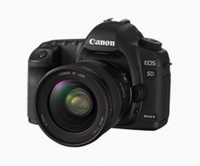 Цифровая зеркальная фотокамера Canon EOS 5D Mark II