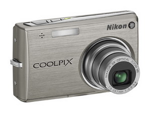 Цифровая фотокамера Nikon CoolPix S700