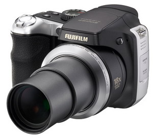 Цифровая фотокамера FujiFilm FinePix S8100fd