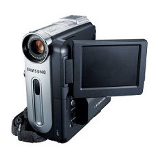 Цифровая видеокамера Samsung VP-D653i