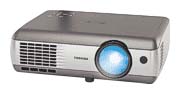 LCD проэктор Toshiba TLP-T700
