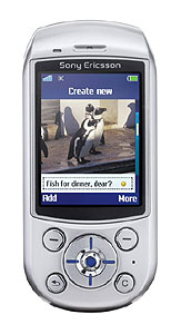 Мобильный телефон SonyEricsson S700i