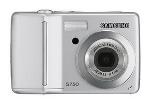 Цифровая фотокамера Samsung S750