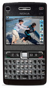 Смартфон Nokia E71