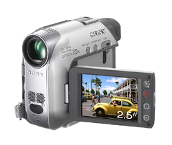 Цифровая видеокамера Sony DCR-HC32E