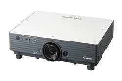 DLP проектор Panasonic PT-D5500E