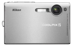 Цифровая фотокамера Nikon CoolPix S5